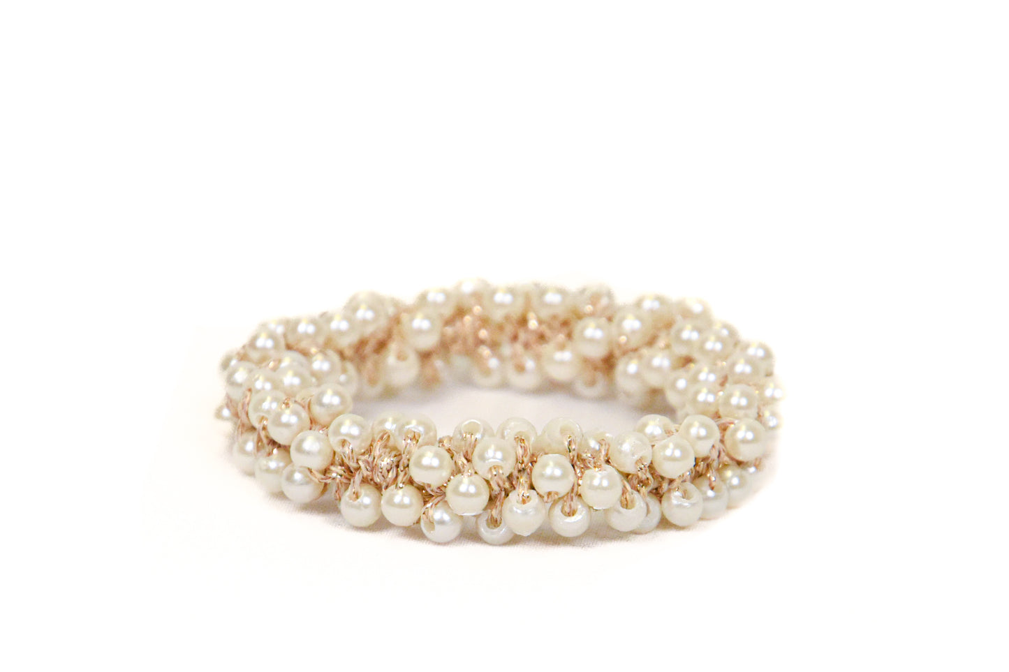 Pearlized Elegance - white